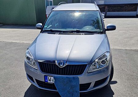 Skoda Roomster 1.2 TSI Active PLUS EDITION