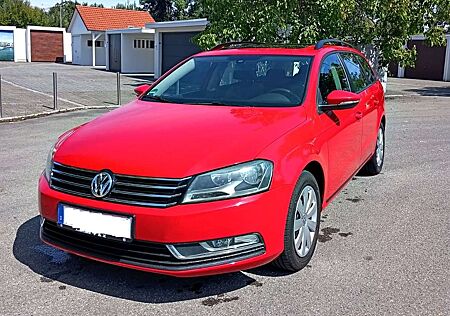 VW Passat Variant Volkswagen Pano*AHK*Automatik*Sitzhzg*8-fach