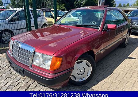 Mercedes-Benz E 220 Coupe !! H-Kenz. !! Auto-Klima !! Tüv-Neu