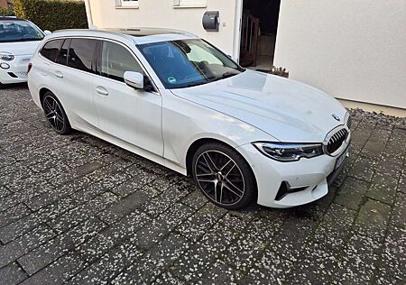 BMW 318d 318 Touring Aut. M Sport