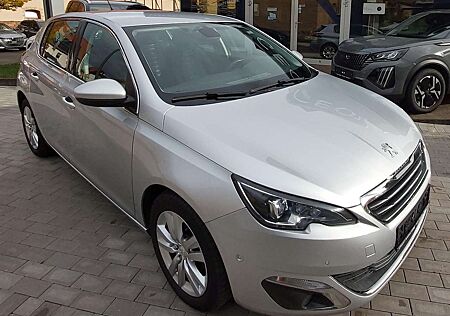 Peugeot 308 Allure-Tempomat-NAVI-LED-FSH-
