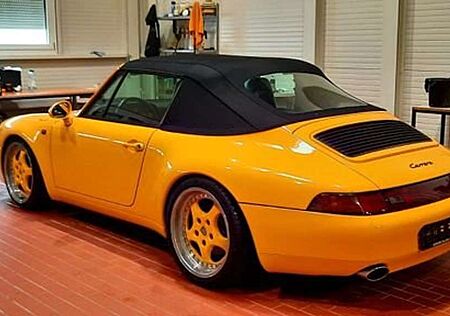 Porsche 911 Carrera Cabrio 993 Automatik sehr gepflegt