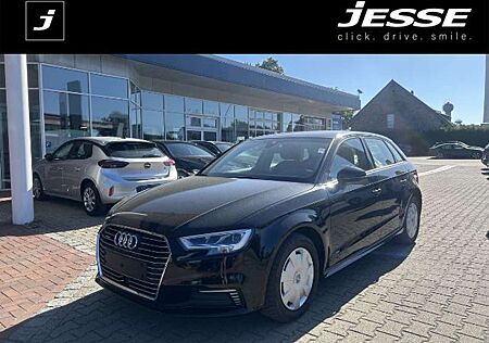 Audi A3 Sportback 40 e-tron LED Navi Spurass.