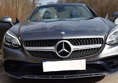Mercedes-Benz SLC 250 d 9G- AMG Styling Sportfahrwerk