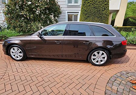 Audi A4 Avant Diesel Avant 2.0 TDI DPF Ambiente