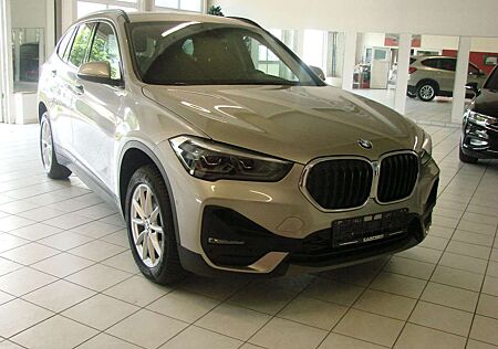 BMW X1 sDrive 18 i Advantage NAVI-KAMERA-1.Hand !