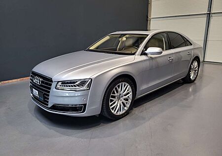 Audi A8 4.2TDI clean diesel quattro *TOP Ausstattung*