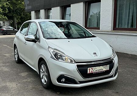 Peugeot 208 Active / TÜV NEU /