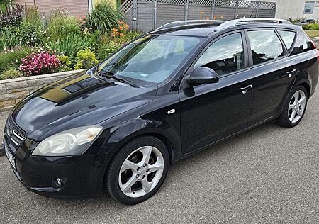 Kia Cee'd Ceed / Ceed 1.6 CRD