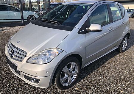Mercedes-Benz A 200 CDI Autotronic Avantgarde*Park-Assistent*NAVI*