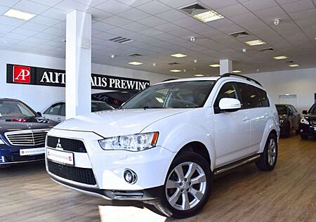 Mitsubishi Outlander Instyle 4WD NAVI/7-SITZE/MTL.RATE 88,-