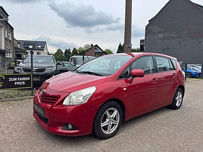 Toyota Verso 1.HAND/R-KAMERA/NAVI/TEMP/PDC/ALU/HU-NEU/SERV NE