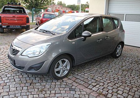 Opel Meriva B Edition