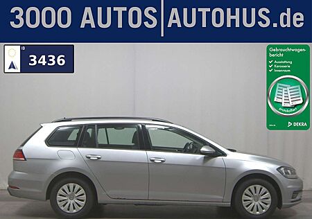 VW Golf Volkswagen Var. 1.6 TDI Trendline Navi Tempo PDC Shz