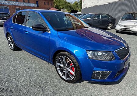 Skoda Octavia Lim 2.0 TDI RS-ACC-Navi-CANTON-Bi-Xenon