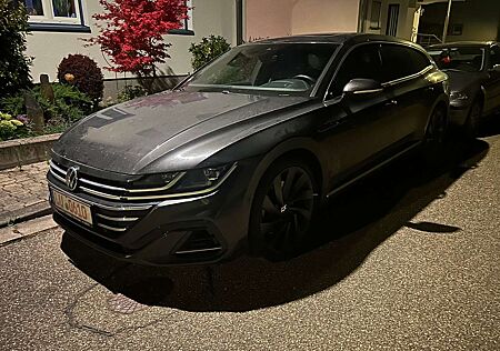 VW Arteon Volkswagen Shooting Brake 2.0 TSI OPF 4Motion DSG R-Li