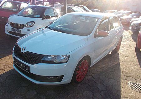 Skoda Rapid /Spaceback Spaceback Red & Grey