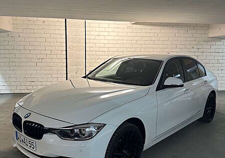 BMW 320d 320 Aut. Modern Line