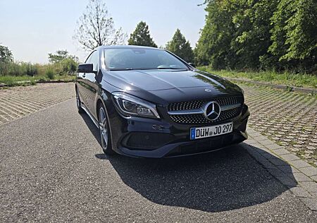 Mercedes-Benz CLA 180 AMG Line / Facelift