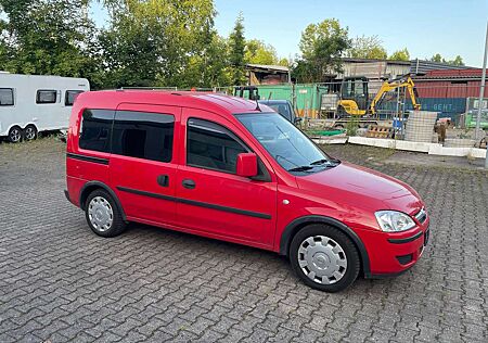 Opel Combo 1.7 Diesel,101 ps,Klima,Navi,Tüv 09.2026.