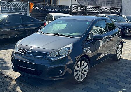 Kia Rio FIFA World Cup Edition