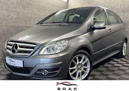 Mercedes-Benz B 200 CDI Bi-Xenon*AHK*SHZ*PDC*Tempomat Klima
