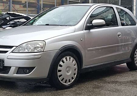 Opel Corsa 1.2 16V Edition