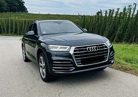 Audi Q5 2.0 TDI quattro S tronic sport