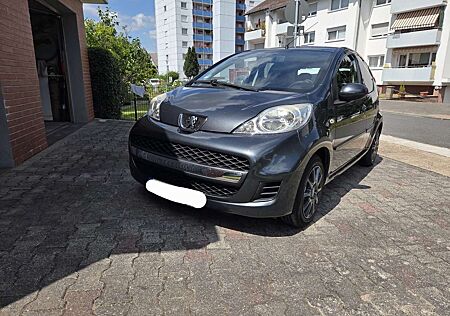 Peugeot 107 70 2-Tronic Filou