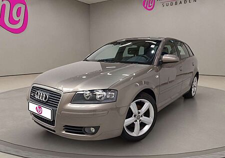 Audi A3 1.8 SPORTPAKET S-LINE KLIMA ALU TÜV NEU