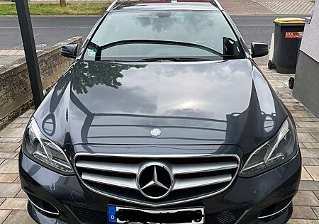 Mercedes-Benz E 220 CDI BlueEfficiency (212.202)
