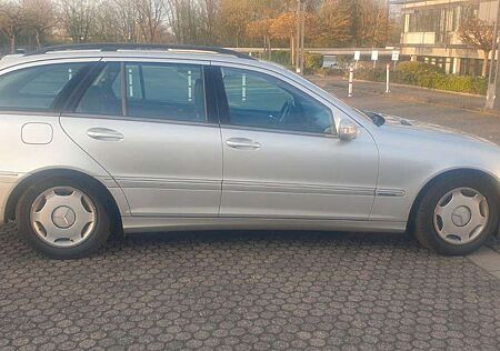 Mercedes-Benz C 200 KOMPRESSOR T AVANTGARDE