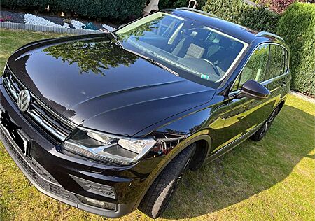 VW Tiguan Volkswagen 1.4 TSI 4Motion DSG Join+Pano+Kamera+ACC+3-Zonen k