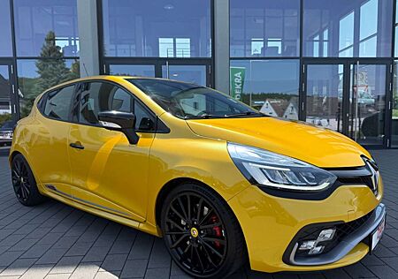 Renault Clio IV Sport Trophy TCE EnergyAkrapovic