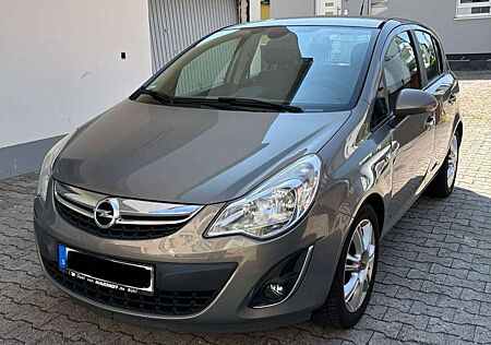 Opel Corsa 1.4 16V Automatik Innovation