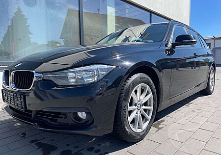 BMW 320 i touring Navi Sitzh. Pano PDC AHK HU NEU