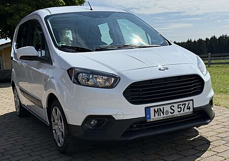 Ford Transit Courier Kombi Trend