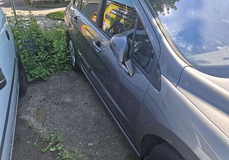 Peugeot 308 SW HDi FAP 110 (Blue Lion) Sport