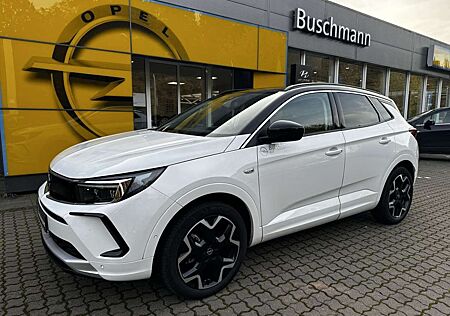 Opel Grandland 1.2 DI Automatik Elegance