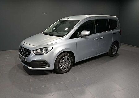 Mercedes-Benz T-Klasse T-Class T 180 STYLE 5-Sitze Klima Kamera Sitzheizung Tempo