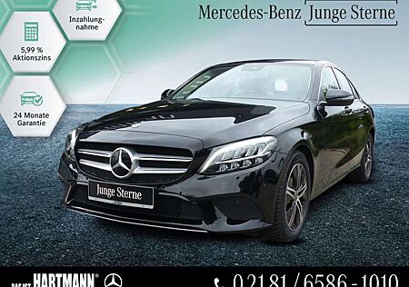 Mercedes-Benz C 180 AVANTGARDE+CARPLAY+RF-KAMERA+TOTWINKEL+LED