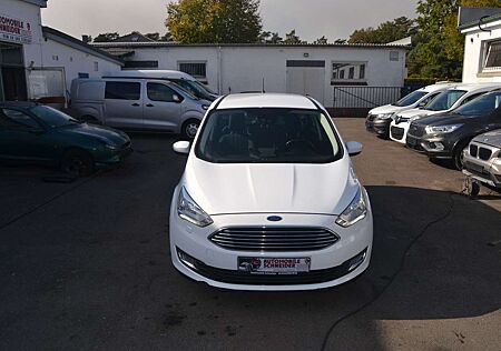 Ford Grand C-Max Titanium
