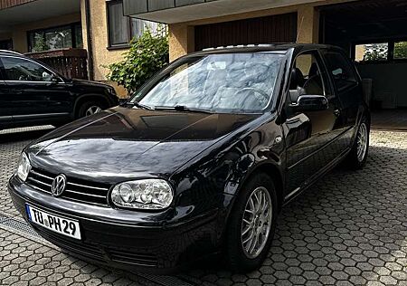 VW Golf Volkswagen 1.8 GTI Turbo