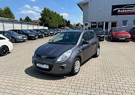 Hyundai i20 1.4 CRDI Classic *Finanzierung mögl. / *1 Hand