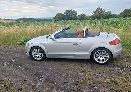 Audi TT Roadster Roadster 2.0 TFSI S tronic