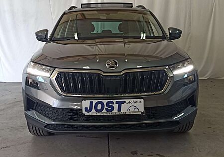 Skoda Karoq Ambition 1.5 TSI DSG Tour Pano/AHK/Kamera/Kessy/Sm