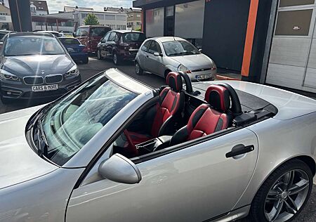 Mercedes-Benz SLK 200
