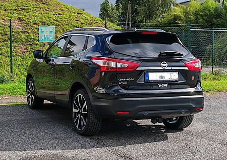 Nissan Qashqai +1.6+DIG-T+TEKNA