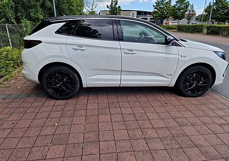 Opel Grandland Plug-in Hybrid Plug-in-Hybrid 1.6 DI Aut