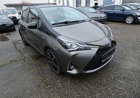 Toyota Yaris Hybrid 1.5 VVT-i Style Selection"Plus Paket"1.Hand